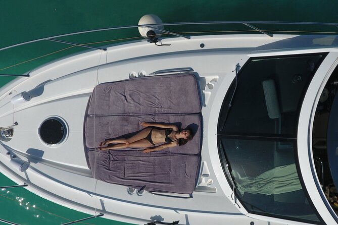 Luxury Sunseeker 50 - 6 hs Cancun - Isla Mujeres (MagicSea-SS) - Food that makes the day feel complete