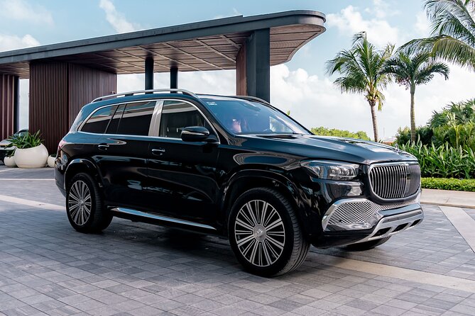 Luxury Transfers in a Mercedes Maybach GLS 600 - Why a 30-minute airport ride can be worth it