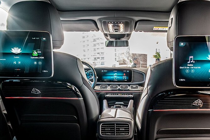Luxury Transfers in a Mercedes Maybach GLS 600 - Terminal instructions you should save