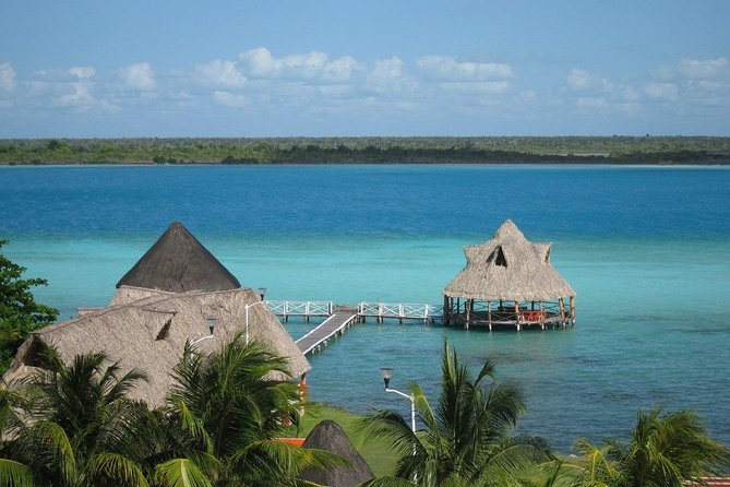 Magical BACALAR TOUR with Pontoon Boat ride. (Transportation + Breakfast + Food) - Guide quality and language expectations