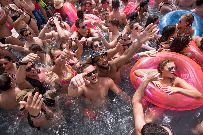 Mandala Beach Club Cancun - Food, drinks, and service