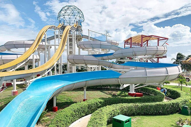 Meeting at the Dolphinarium - Getting there and finding the meeting point