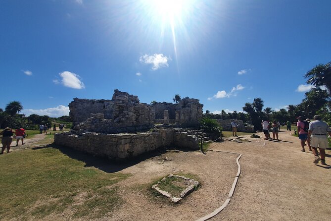 Mother Nature, Tulum and beach paradise with lunch - Swimming and eating at Wayak cenote