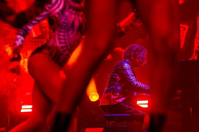 MYST My Soundtrack Live 19 : 00 hrs Cancun, 20% cashback - A concert-style night at La Isla