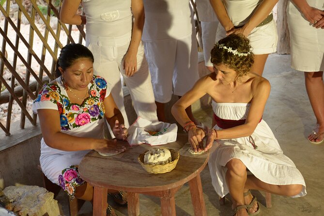 Night Mayan Temazcal Purification Ceremony - Hot chocolate and dinner in a local home