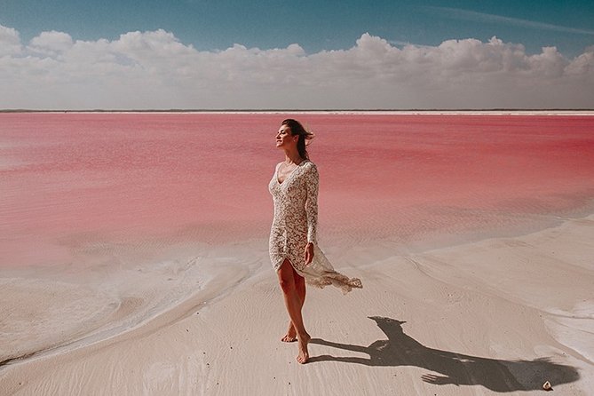 Pink Lake Tour from Las Coloradas with lunch and boat ride - Las Coloradas, Where Salt Makes the Water Pink