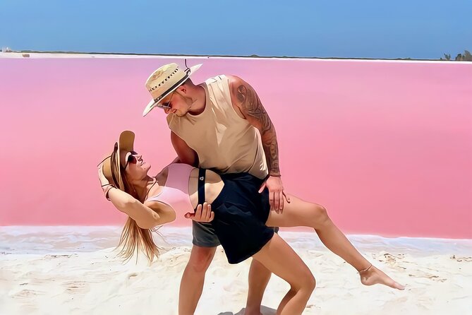 Pinktastic Lagoon Adventure Las Coloradas & Rio Lagartos from Cancun - Lunch and the crocodile sanctuary