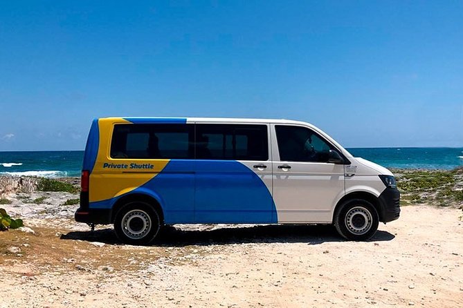 Playa del Carmen Private Transportation From-To Cancun Airport - What the arrival pickup is supposed to feel like