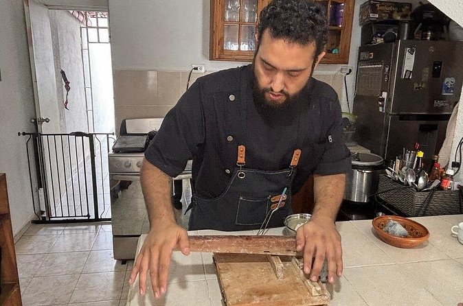 Private Authentic Mexican Cooking Class in Cancun with Alberto - A warm, social atmosphere with real food at the center