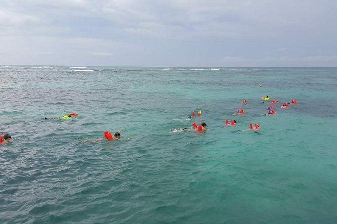 Private Catamaran Experience from Cancun to Isla Mujeres! - Why a private catamaran changes the Cancun day