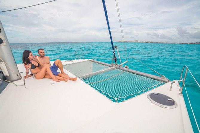 Private Catamaran from Cancun to Isla Mujeres | For up to 30 pepl - Four hours or seven hours?