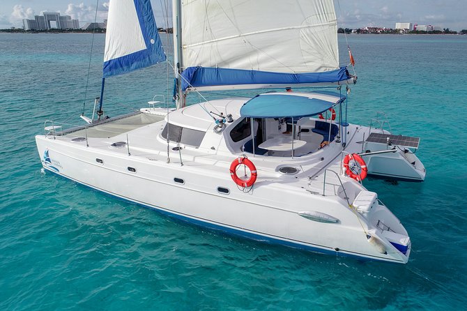 Private Catamaran from Cancun to Isla Mujeres | For up to 30 pp - What the price includes, and what it leaves out