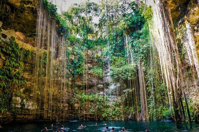 Private Chichen Itza, Cenote and Valladolid Full Day - A private guide can make the day feel personal