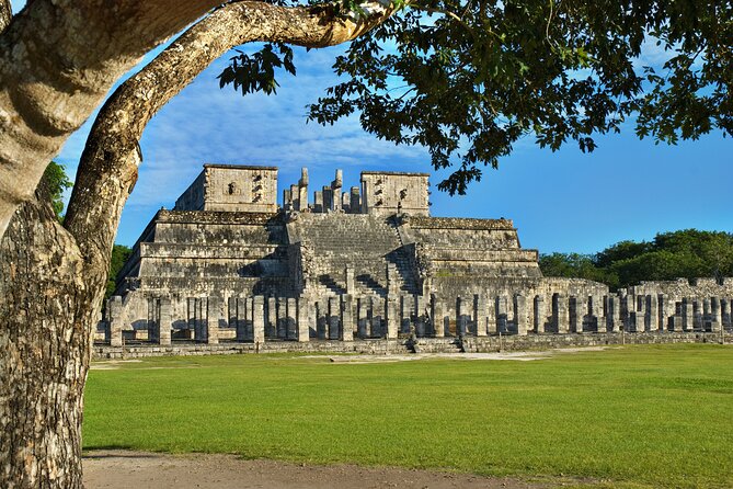 Private Chichen Itza, Ek Balam, and Ik Kil Cenote, Lunch - The value of a private vehicle and guide