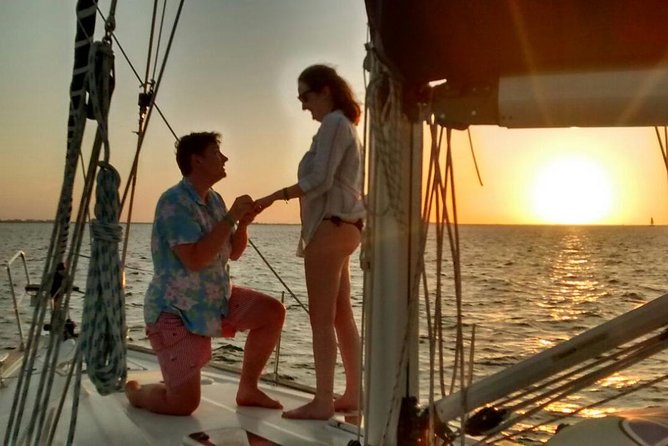 Private Customizable Sailing Tour in Cancun - Sunset sailing and onboard food