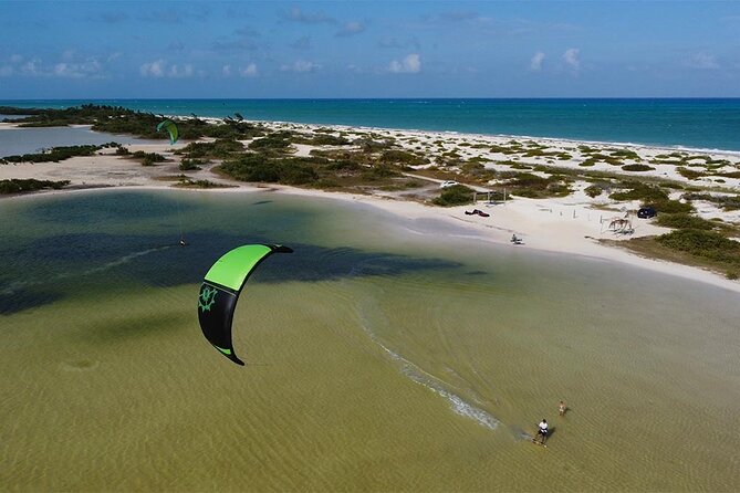 Private Kiteboarding lesson in Cancun - Why Isla Blanca works so well for learning
