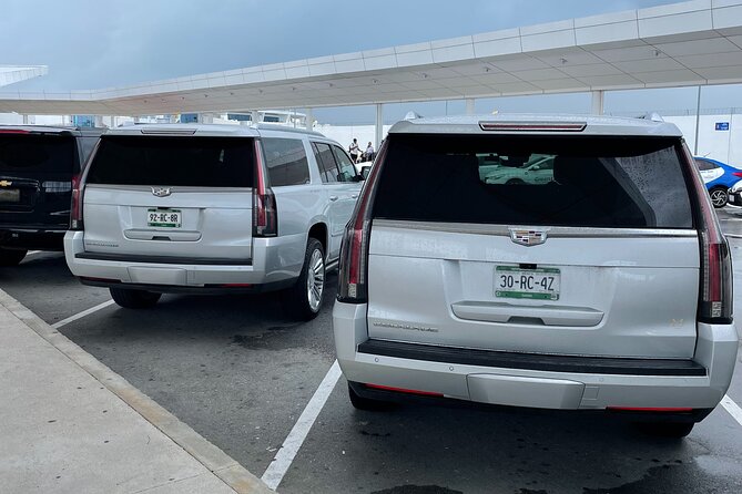 Private Luxury Transfer from Airport to Playa del Carmen - What the luxury vehicle really means