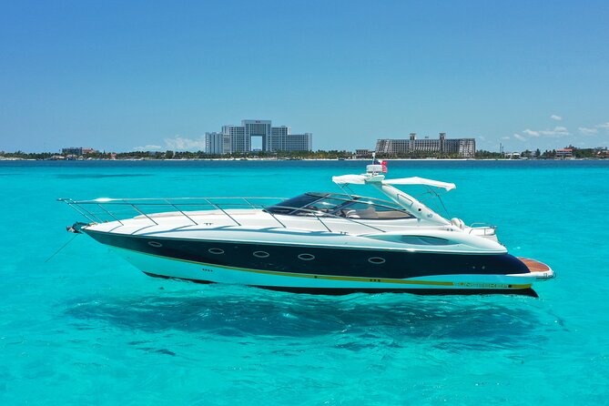 Private Premium Yacht 46FT Rental in Cancún - Six hours adds time for lunch and the island