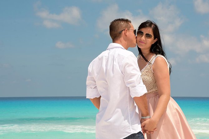 Private Professional Photography Session in Cancun - Choosing between 20, 40, and 100-plus images
