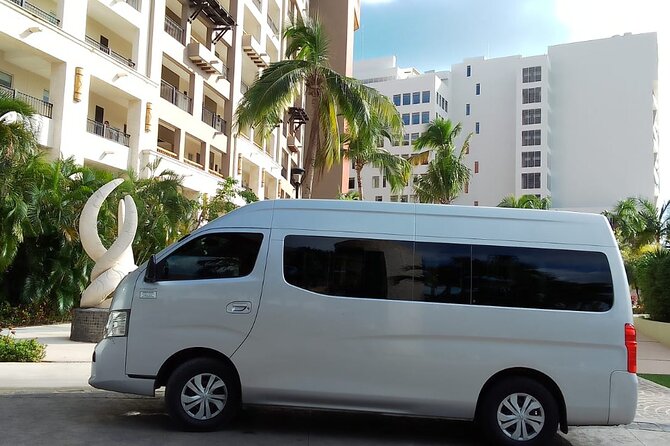 Private roundtrip transportation from Cancun airport to hotels - Why a private Cancun airport transfer can be worth it