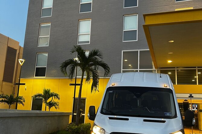 Private Roundtrip Transportation from Cancun Airport - The ride to Cancun or the Riviera Maya