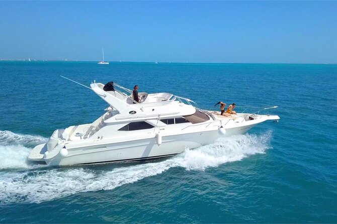 Private SeaRay 47ft Yacht Rental Cancun 23P6 - What makes Isla Mujeres and Playa Norte worthwhile
