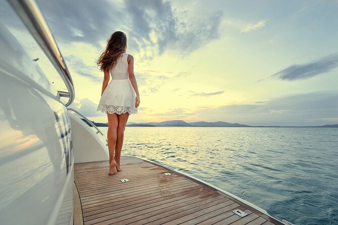 Private Tour of Cancun to Isla Mujeres by 45-foot Yacht. - A private boat day from Cancun