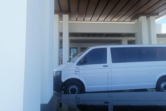 Prívate Transfer: Cancun Airport to Cancun, Playa or Tulum - From Cancun Airport to your hotel, without the taxi scramble