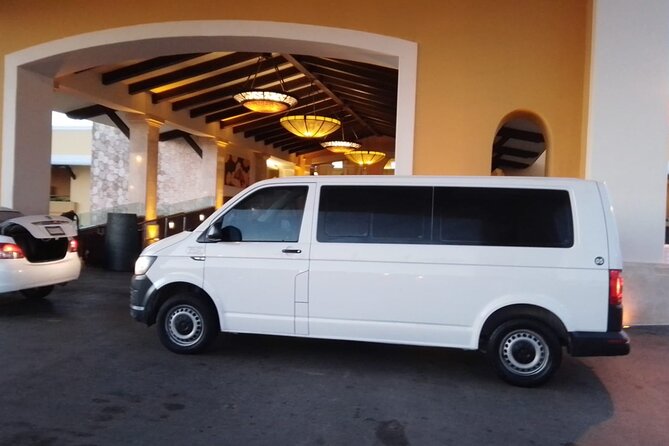 Private Transfer from Cancun Airport to Cancun Hotels 1-7 People - Hotel pickup for the trip back to the airport