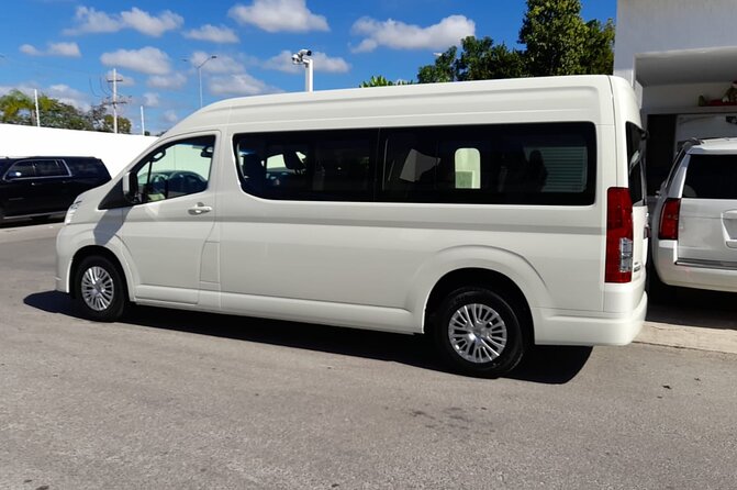 Private Transfer from Cancun Airport to Cancun Hotels - From luggage claim to a private air-conditioned vehicle