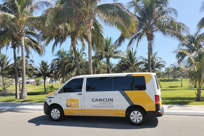 Private Transfer from Cancun Airport to Puerto Morelos - What the 30 to 45 minute ride is like