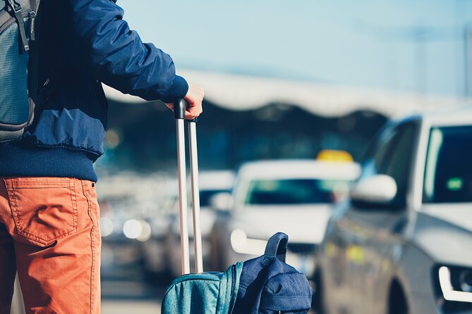Private Transfer to and from CUN Cancun International Airport - The ride to your Cancun address