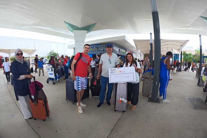 Private transfer to Cancun Airport to Hotel Zone - Extra charges and confirming what you paid for