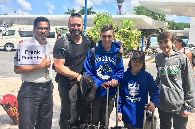 Private transportation from Cancun airport to Hotel Zone - Timing your pickup after immigration and baggage claim