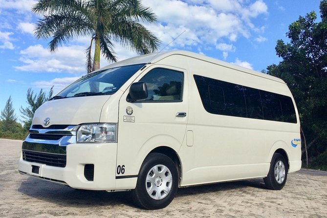 Private transportation from Cancun airport to Hotel Zone - What the private format changes