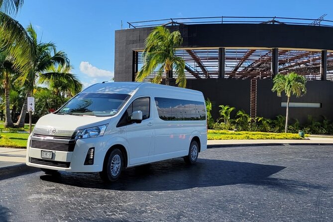 Private Transportation from Cancun Airport to Playa del Carmen - Who gets the best value from a private transfer