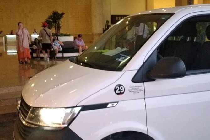 Private Transportation from the Airport to the Cancun hotel zone - Scheduling Around the Listed Operating Hours