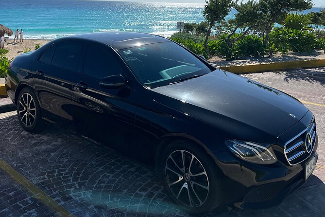 Private Transportation from Zona Hotelera CUN To Cancun Airport - A Friendly Driver Can Improve a Short Ride