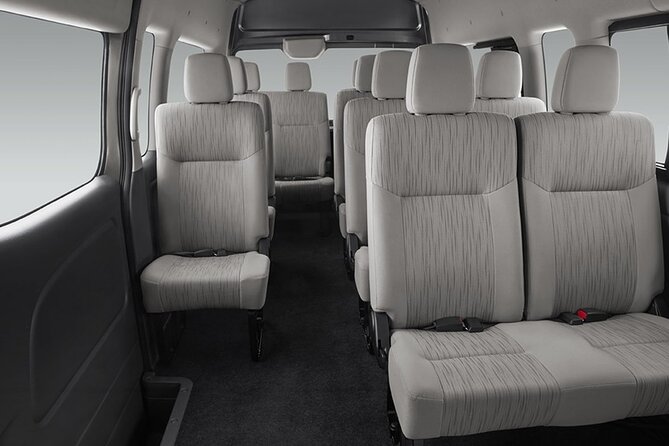 Private Transportation to Cancun Airport - Vehicles, drivers, and comfort