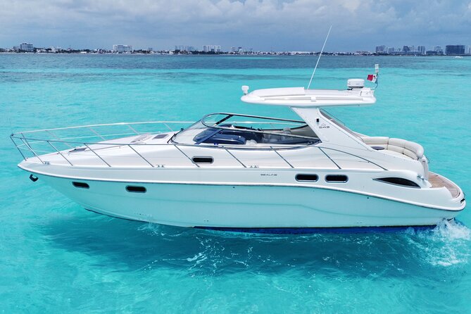 Private Yacht Rental in Cancun - What this private Cancun yacht day is really like