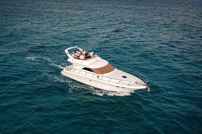 Private Yacht SeaRay 46ft Cancun 25P17 - How the price works for a group