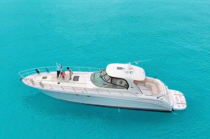Private Yacht SEARAY SUNDANCER 60ft up to 20 pax 23P1 - Should you book the Sea Ray Sundancer?