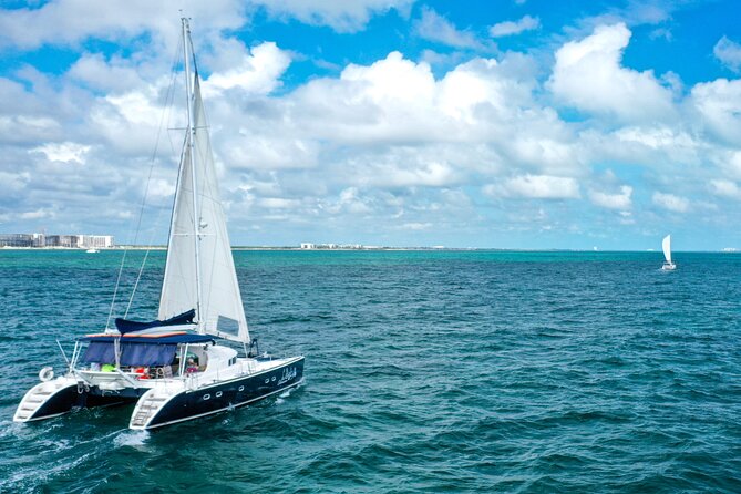 Puerto Morelos Catamaran Reef Sail and Snorkel - Snorkeling in Puerto Morelos National Marine Park