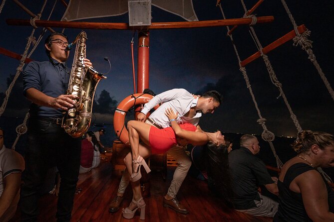 Romantic Dinner in the Spanish Galeon with Sax in Cancun. Lobster & Beef menu. - Practical advice before you book
