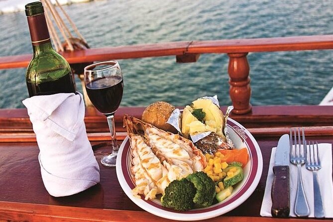 Romantic Sunset Dinner Cruising Experience - What to wear and what to bring