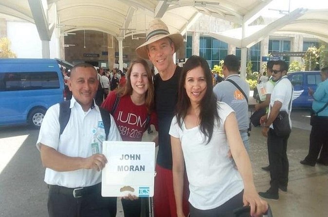 Round private transfer Airport- Akumal - Airport. - Comfort, Courtesy, and What You Should Expect