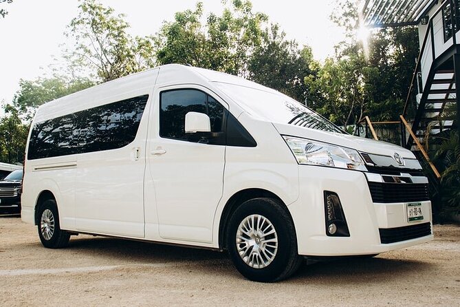Round Trip Private Transfer from Cancun Airport - Playa de Carmen - A direct ride toward Playa del Carmen