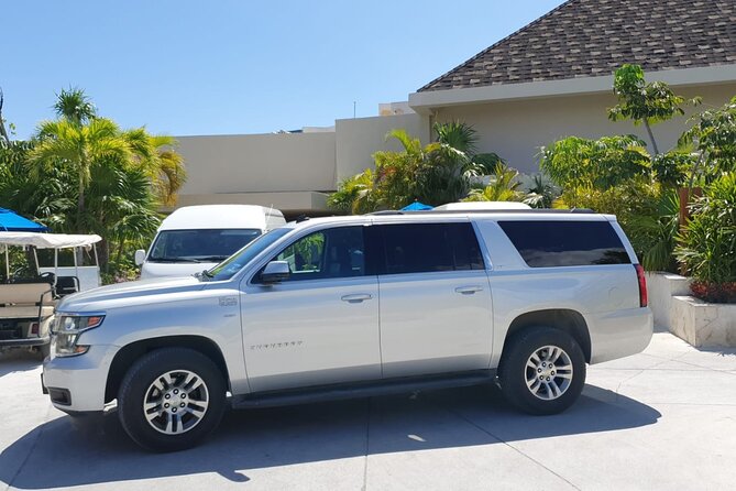 Round trip transfer (Cancun area) - The 25 to 40 minute ride to your hotel