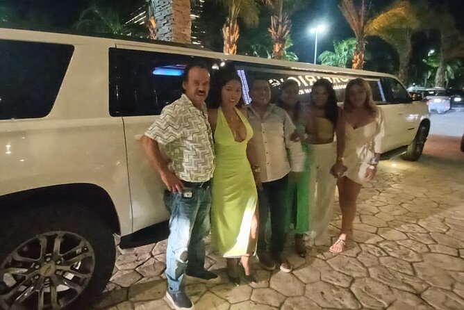 Round trip transfer (Cancun area) - Finding your representative at Cancun Airport