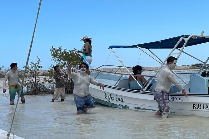 Safari in Rio Lagartos, Coloradas and Mayan Bath - The Mayan clay bath is messy in the best way